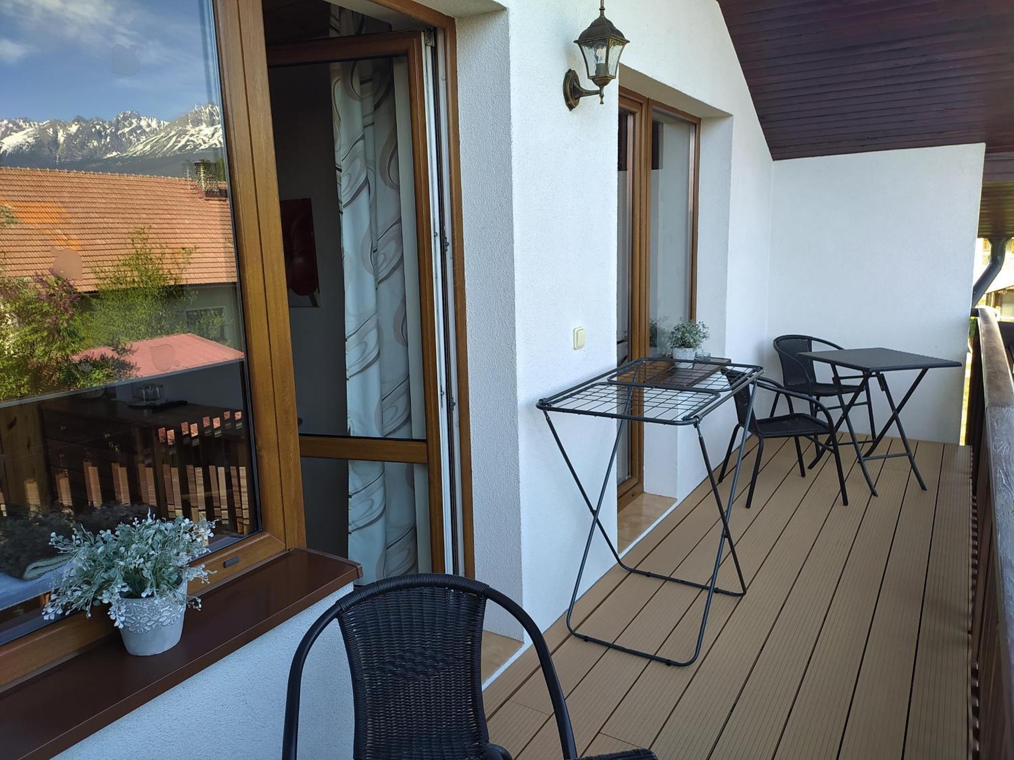 Privat Jasmin Apartman Menguszfalva Kültér fotó